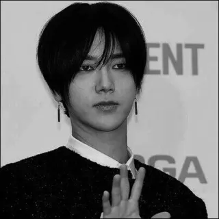 📎 06a34d16 ENT orang, pria, potret, wajah, hitam putih telegram sticker