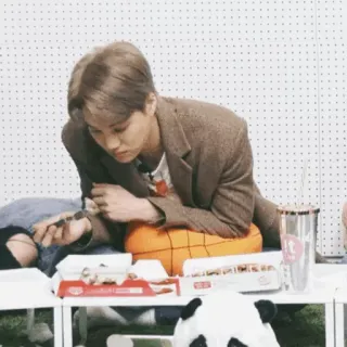 🥂 3c26ac90 telegram sticker