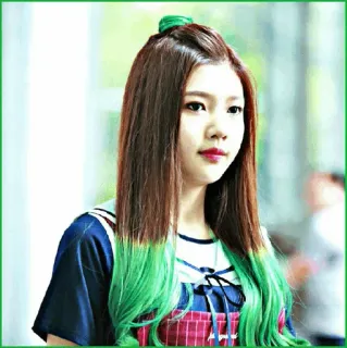 🥝 e6fe5b7f женщина, девушка, портрет, прическа, зеленые волосы, красота telegram sticker