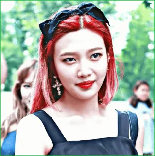 🥝 fac9e747 женщина, человек, рыжие волосы, портрет, кореянка telegram sticker