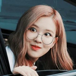 ⚓️ 3bec7bdf Roseanne Park 로제, 로제파크, K팝, 안경, 귀여운, 블랙핑크, 가수 telegram sticker