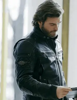 💱 06e4b4ef мужчина, кожаная куртка, портрет, мода, стиль, модель telegram sticker