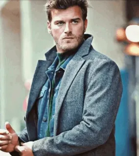 💱 8811e268 мужчина, портрет, мода, модель, пальто, кэжуал, стиль telegram sticker