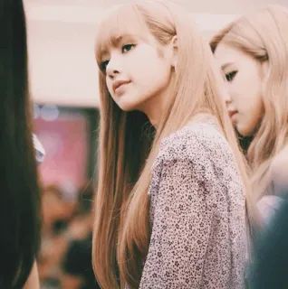 🖇 eae9bb4a Frau, Porträt, Mode, Stil, blond, Person whatsapp sticker