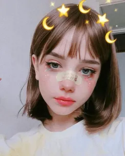 🍓 badf894a Frau, Mädchen, Porträt, Sterne, Mond, Make-up, Filter, Augen, Lippen telegram sticker