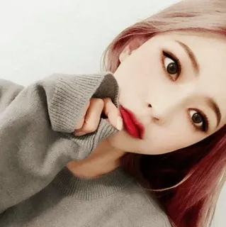 { W.Evelyn 🦋 @White_Evelyn } telegram stickers