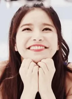 🍭 e12d2306 sourire, femme, heureuse, portrait, mignon, fille, femme telegram sticker