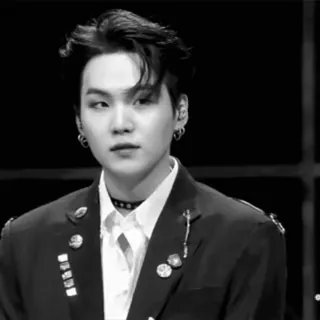 ♾ 400d0d0b Suga Suga, BTS, K-pop, Músico, Ídolo, Min Yoongi, Cantante whatsapp sticker