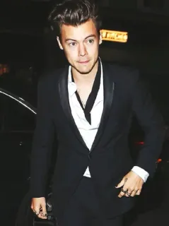 💸 9e196093 Harry Styles piosenkarz, aktor, celebryta, muzyk, moda, One Direction, przystojny telegram sticker