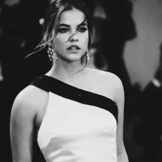 🌚 b6cbe882 ผู้หญิง, ภาพเหมือน, นางแบบ, นักแสดง, ขาวดำ, ชุดเดรส, เครื่องประดับ telegram sticker