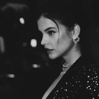 🌚 d3f4ad56 ผู้หญิง, ภาพเหมือน, ขาวดำ, เครื่องประดับ, นางแบบ telegram sticker