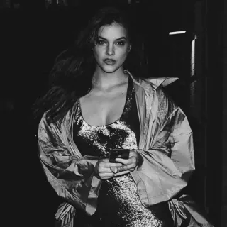 🌚 d8f3e2a1 ผู้หญิง, นางแบบ, ชุดเดรส, ภาพเหมือน, แฟชั่น, กลางคืน telegram sticker