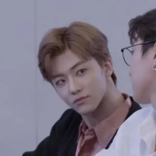 🎐 342b585e homme, personne, portrait, visage, asiatique telegram sticker