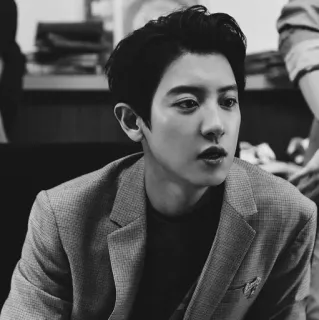 💸 7cb21a8d homme, portrait, costume, coréen, acteur, célébrité telegram sticker