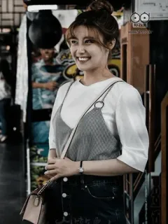 🥂 bbe6302f telegram sticker