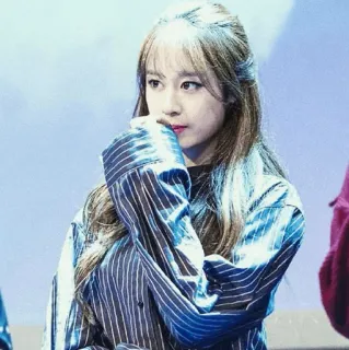 🥀 e09bcb93 ผู้หญิง, ผู้หญิง, ภาพเหมือน, คน, เกาหลี telegram sticker