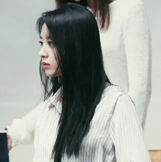 🌚 f90b4711 ภาพเหมือน, เด็กผู้หญิง, เกาหลี, ผู้หญิง, ผมดำ telegram sticker