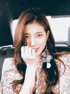 🍫 90ba6dab femme, portrait, belle, fille, boucles d'oreilles, personne, mode, style telegram sticker