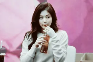 🌬 60665085 phụ nữ, uống, trà, người, chân dung, đồ uống telegram sticker