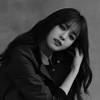 ⚓️ d3d8e375 Frau, Porträt, Schwarzweiß, Haare, Augen, Gesicht telegram sticker