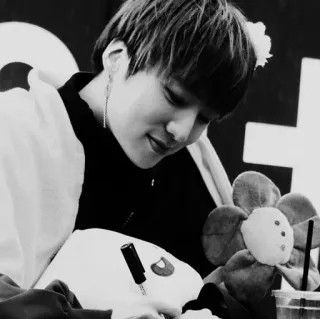 🥀 4bcdfec3 telegram sticker