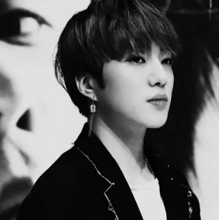 🇦🇱 5333901a portrait, homme, noir et blanc, coréen, boucle d'oreille, monochrome telegram sticker