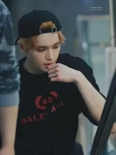 - Ma Itty bitty [ @ImTaeyong ] whatsapp stickers