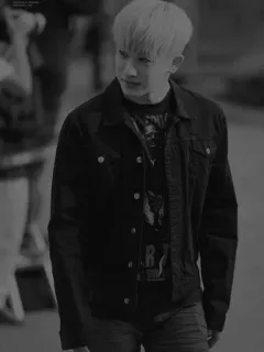 🖤 33a96e79 telegram sticker