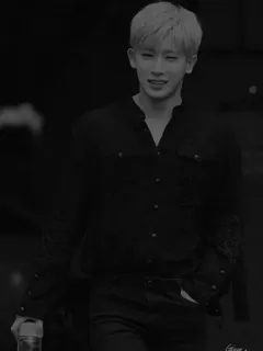 🖤 6b2ea43e man, korean, person, portrait, celebrity telegram sticker