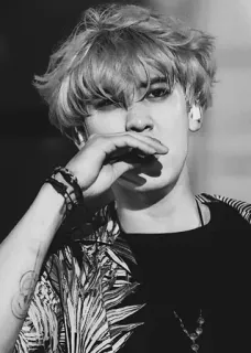 🥂 2ebbbee1 คน, ผู้ชาย, ภาพเหมือน, สไตล์, สีหน้า telegram sticker