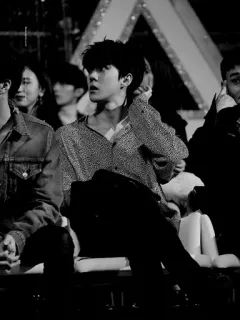 🏹 8b9d4040 telegram sticker