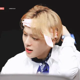 🌚 c6bd18b6 telegram sticker