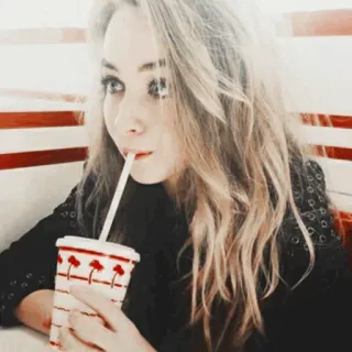 🗞 411578e9 女人, 饮料, 金发, 吸管, 咖啡馆 whatsapp sticker