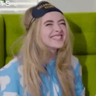 🗞 d3d35e68 困倦的, 快乐的, 微笑的, 睡衣, 女人, 金发 whatsapp sticker