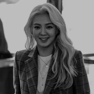 🌧 4b9812a4 Frau, Porträt, Person, Blonde Haare, Jacke, Mode, Stil telegram sticker