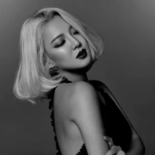 🌧 ea65a7d8 Frau, Porträt, Schwarzweiß, Schönheit, Mode, Model, Frisur telegram sticker