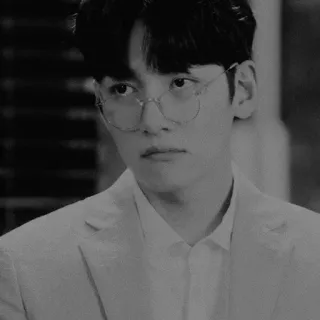 🍸 60efb7ce 男性, 人, 眼鏡, ポートレート, 韓国, 俳優 telegram sticker