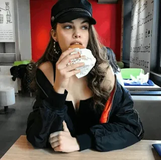 🌿 4a5654ae vrouw, eten, sandwich, burger, portret, eten whatsapp sticker