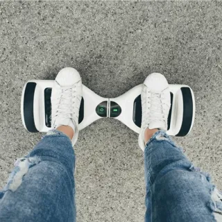 🌿 7f709702 Hoverboard, Transport, Elektrisch voertuig, Persoonlijk vervoer, Technologie, Streetstyle, Schoenen, Sneakers whatsapp sticker