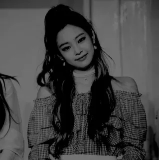 🎐 07a223cb mujer, chica, retrato, persona, sonrisa whatsapp sticker