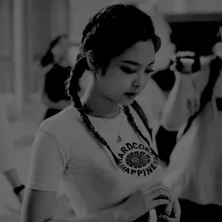 🎐 0ea8fa2d HARDCORE
HAPPINESS mujer, camiseta, estilo, persona, blanco y negro, trenzas, retrato whatsapp sticker