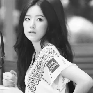 ─ 淑华 ⋮ @NooraStic telegram stickers