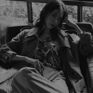 ✖️ 1429be83 ผู้หญิง, แฟชั่น, ภาพเหมือน, ขาวดำ, ในร่ม telegram sticker