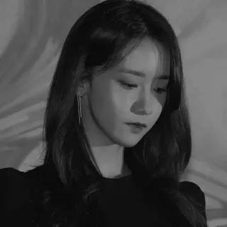 ✖️ 6fb86ba7 ผู้หญิง, ภาพเหมือน, ขาวดำ, เกาหลี, เอเชีย telegram sticker