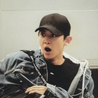 🍾 92e28ae5 telegram sticker