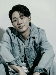 💷 1ba8b833 pria, asia, korea, jaket denim, kasual, potret telegram sticker