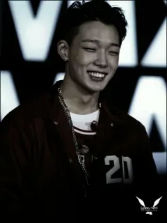 💷 908c5acc 20 orang, tersenyum, korea, penyanyi, pria, potret telegram sticker