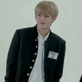 🌫 c827267c V K-Pop, BTS, Idol, Coreano, Cantor, V, Garoto whatsapp sticker