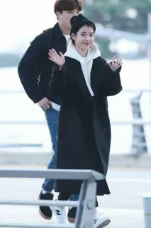 🏹 c434cf0c IU IU, K-pop, celebridade, mulher, cantora, atriz, coreana whatsapp sticker