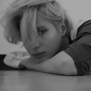 ®️ f877ce6b telegram sticker